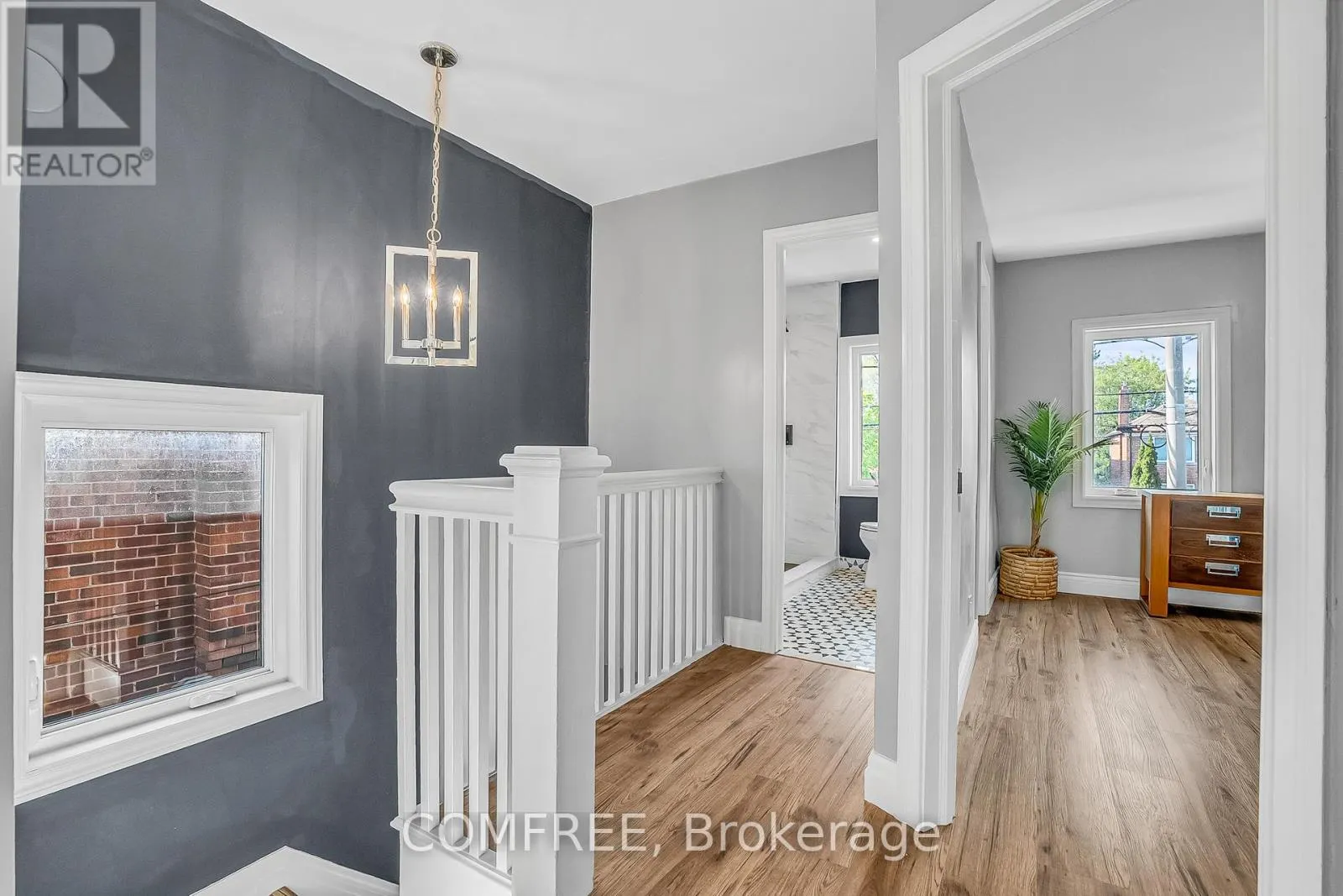 759 EGLINTON AVENUE E
