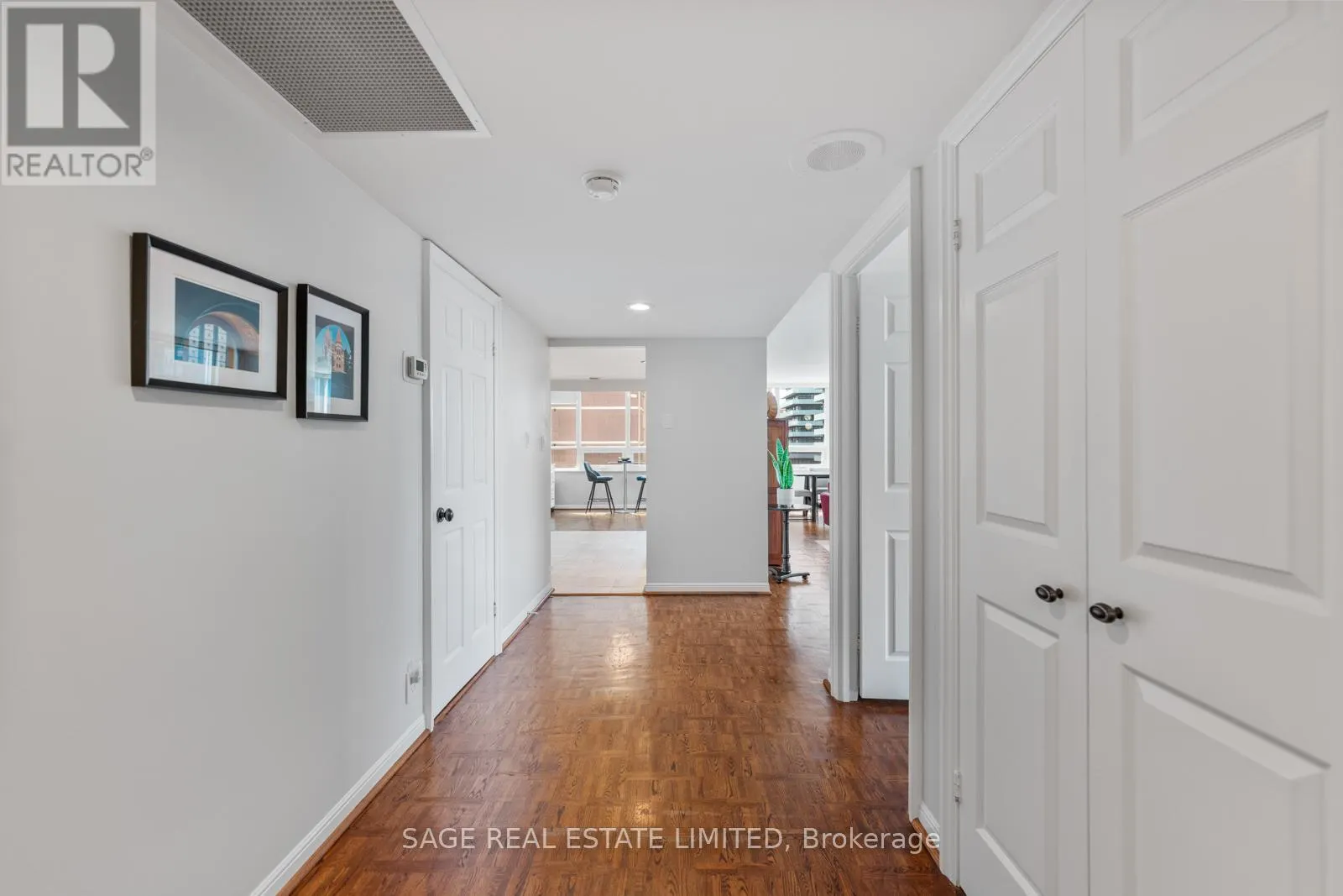 1206 - 71 CHARLES STREET E