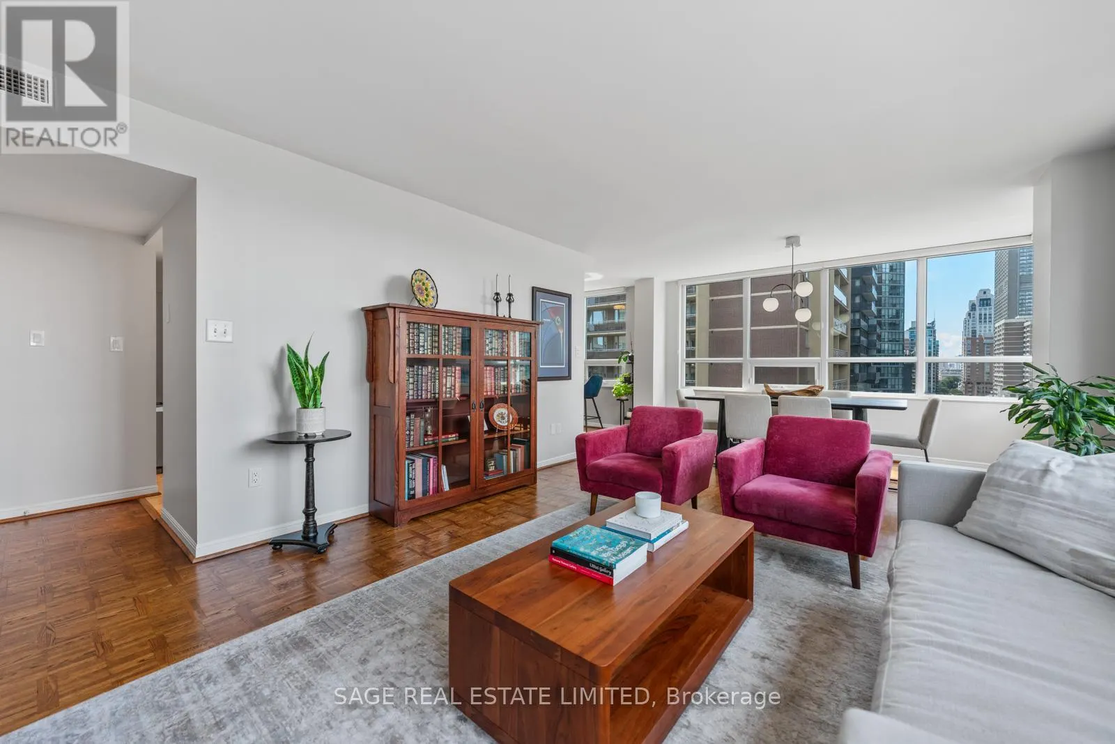 1206 - 71 CHARLES STREET E