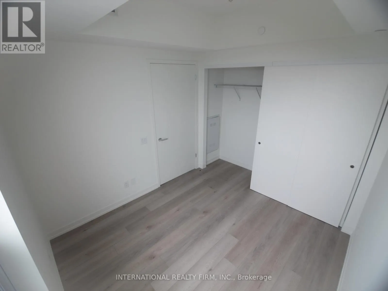 607 - 863 ST CLAIR AVENUE W