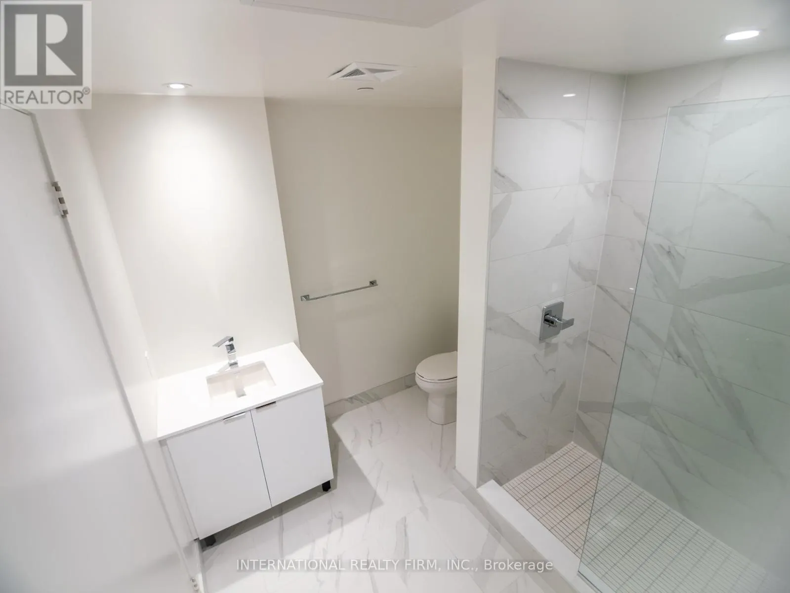 607 - 863 ST CLAIR AVENUE W