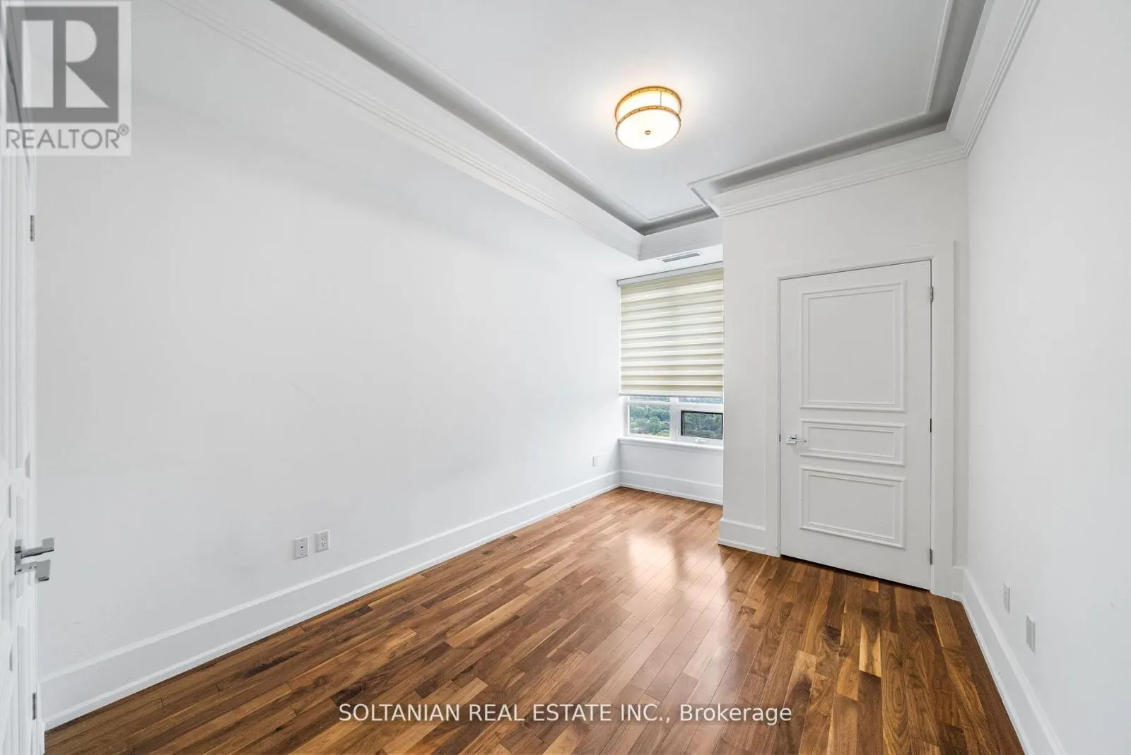 LPH3 - 660 SHEPPARD AVENUE E