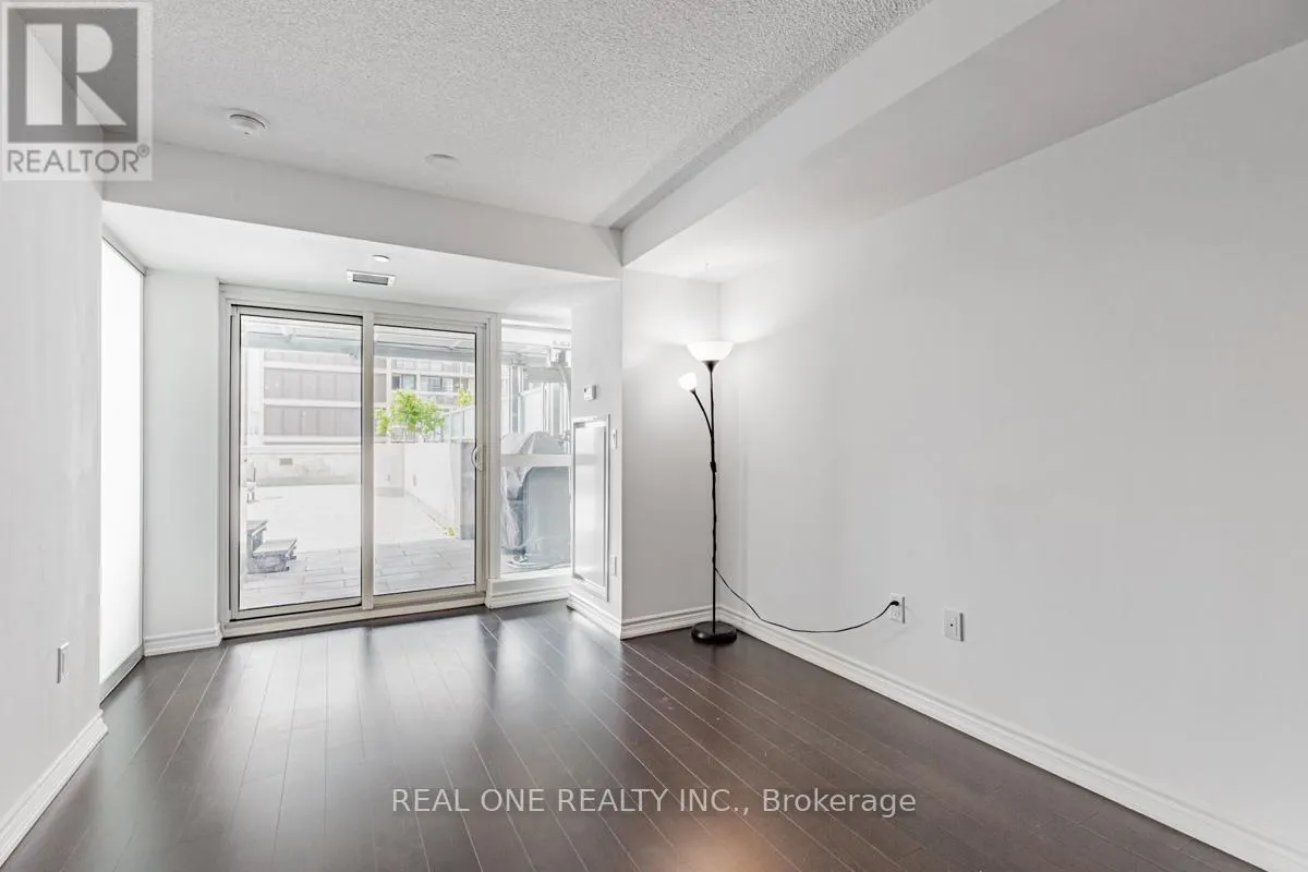 1408 - 386 YONGE STREET