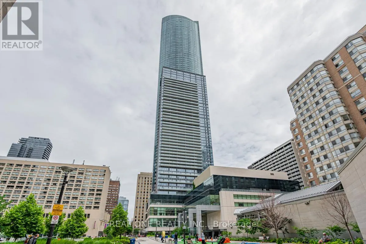 1408 - 386 YONGE STREET