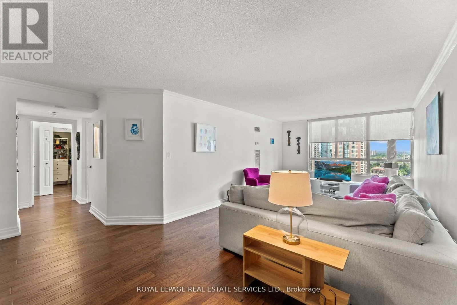 1711 - 5444 YONGE STREET