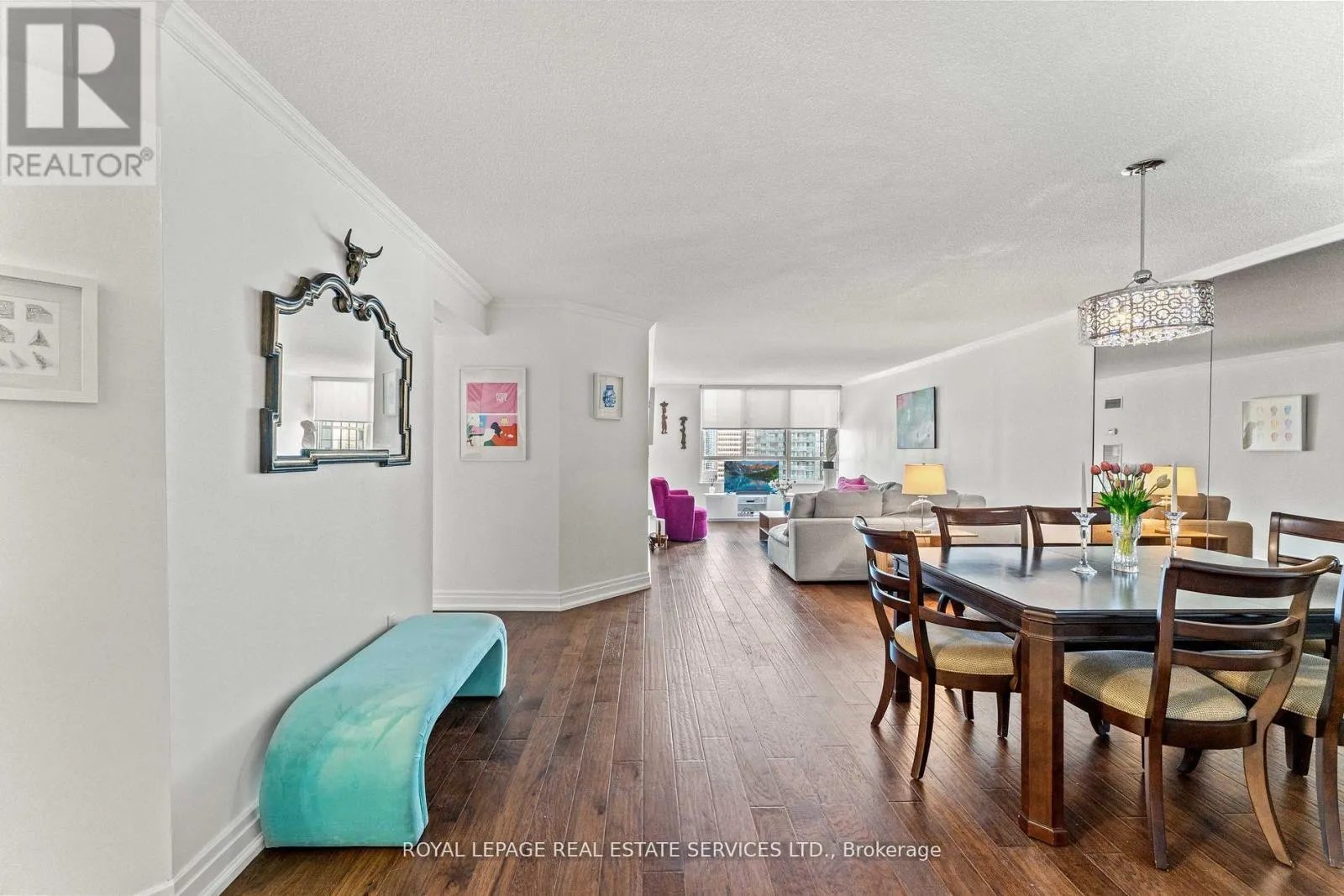 1711 - 5444 YONGE STREET