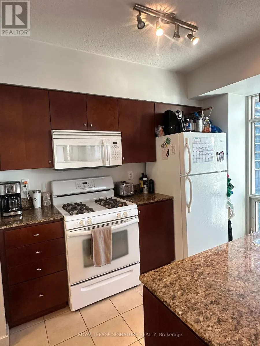 2106 - 10 NAVY WHARF COURT