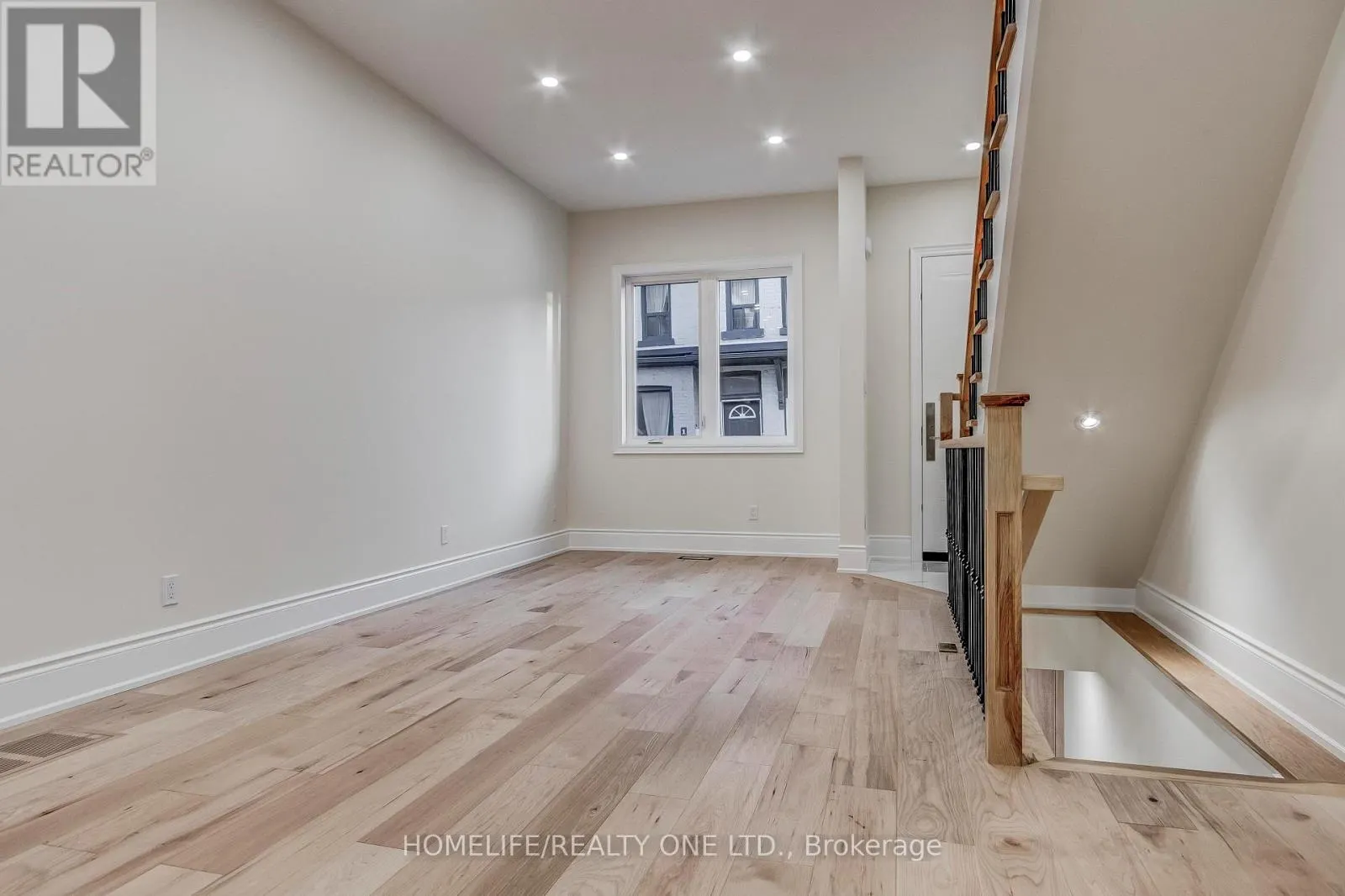 6 JERSEY AVENUE