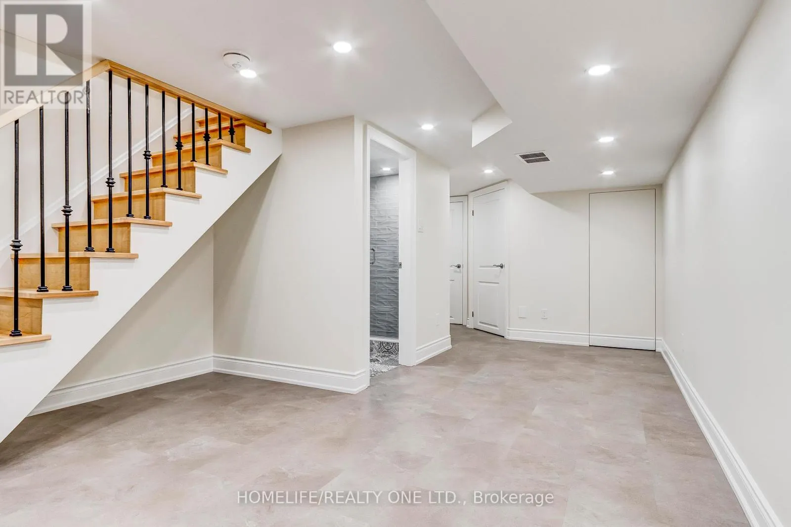 6 JERSEY AVENUE