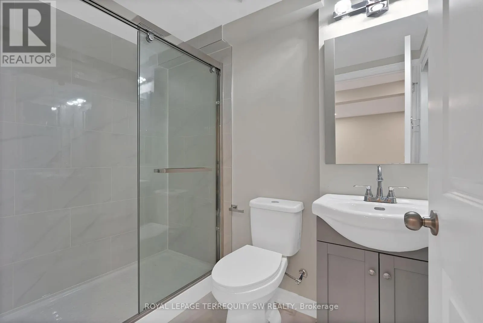 158 WOODY VINE WAY