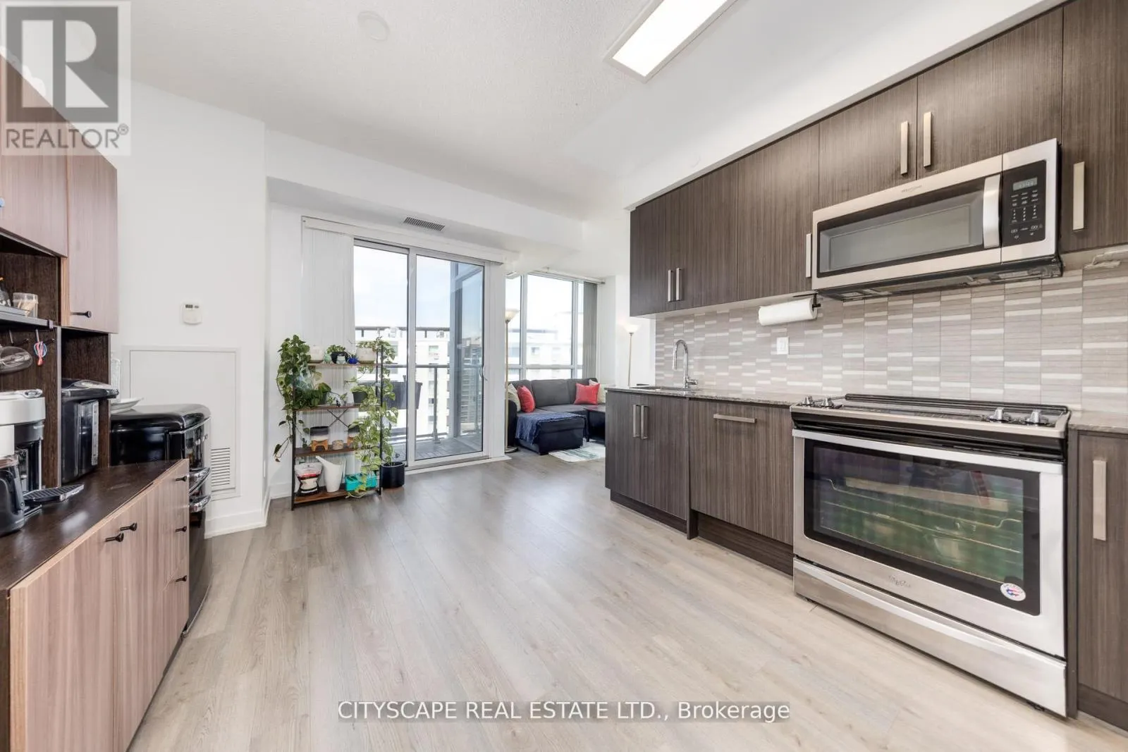 1201 - 5180 YONGE STREET
