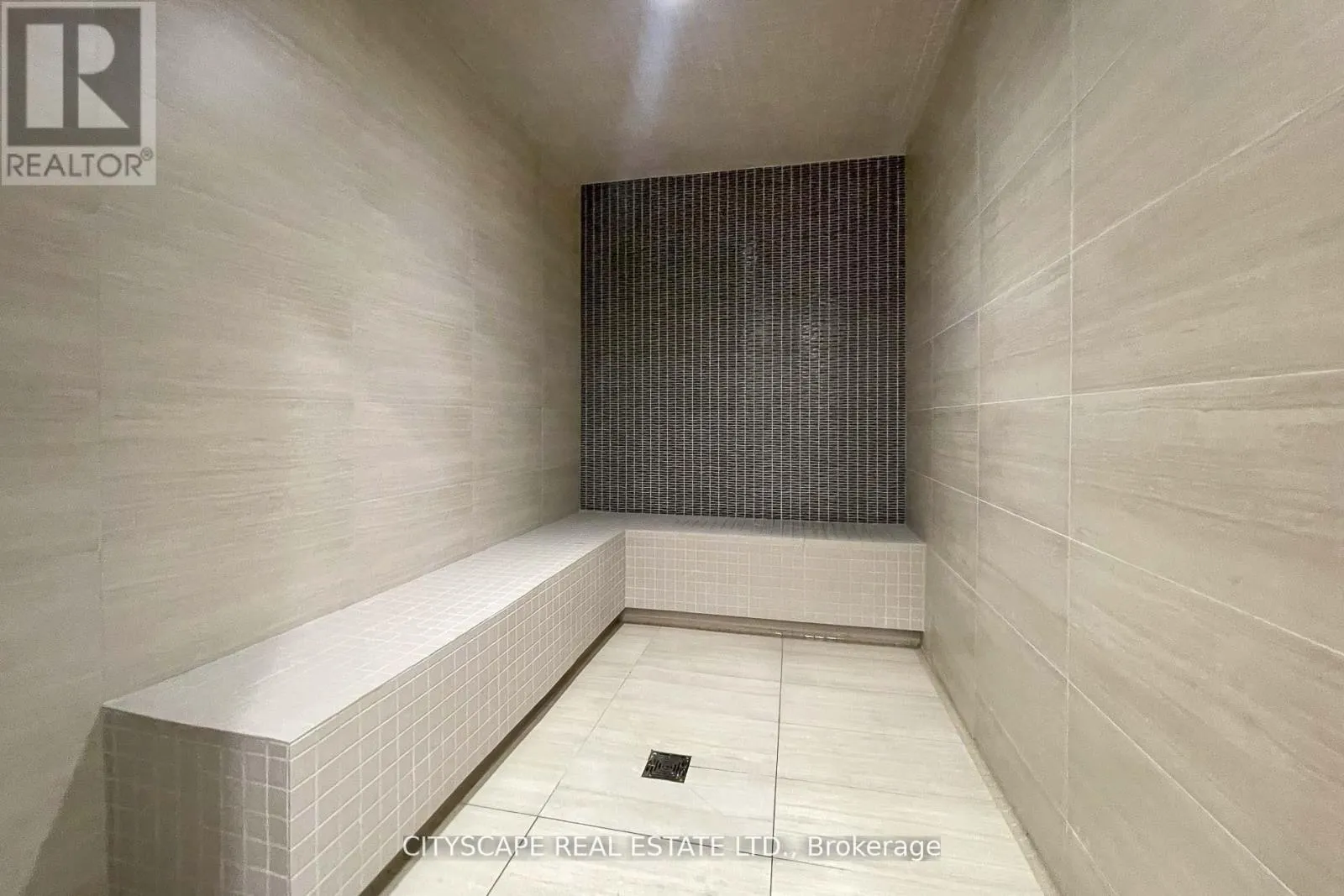 1201 - 5180 YONGE STREET