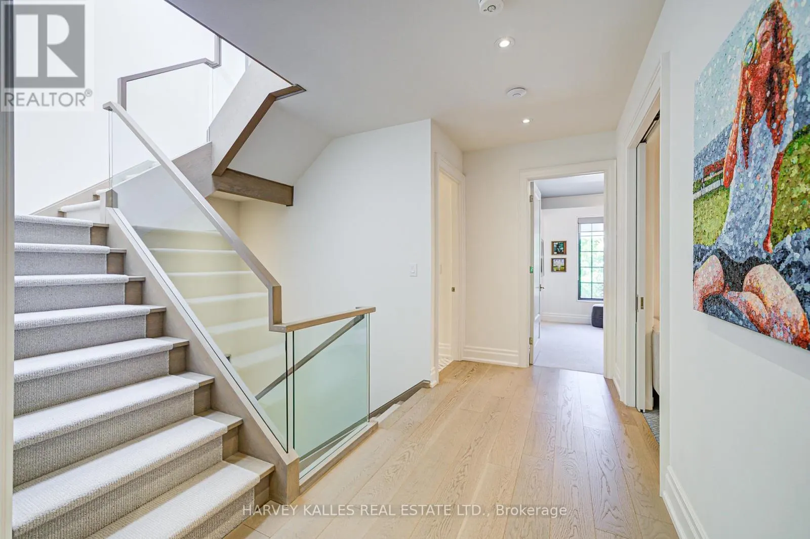 569 ARLINGTON AVENUE