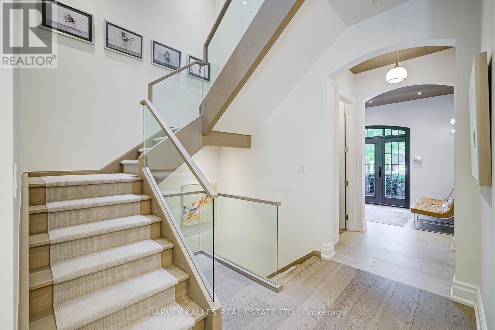 569 ARLINGTON AVENUE