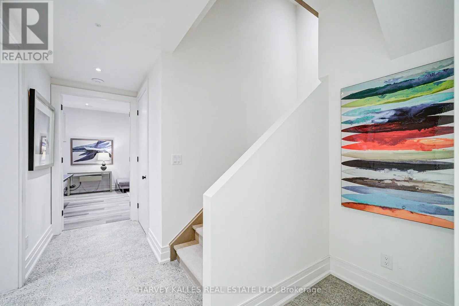 569 ARLINGTON AVENUE