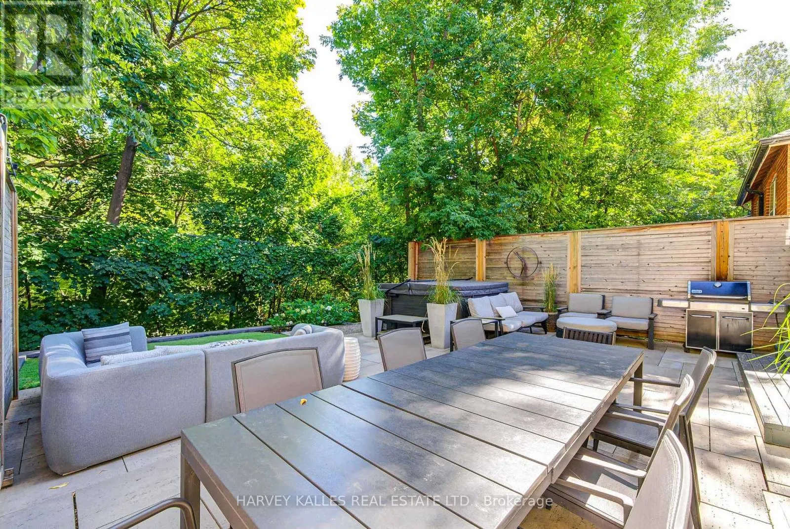 569 ARLINGTON AVENUE