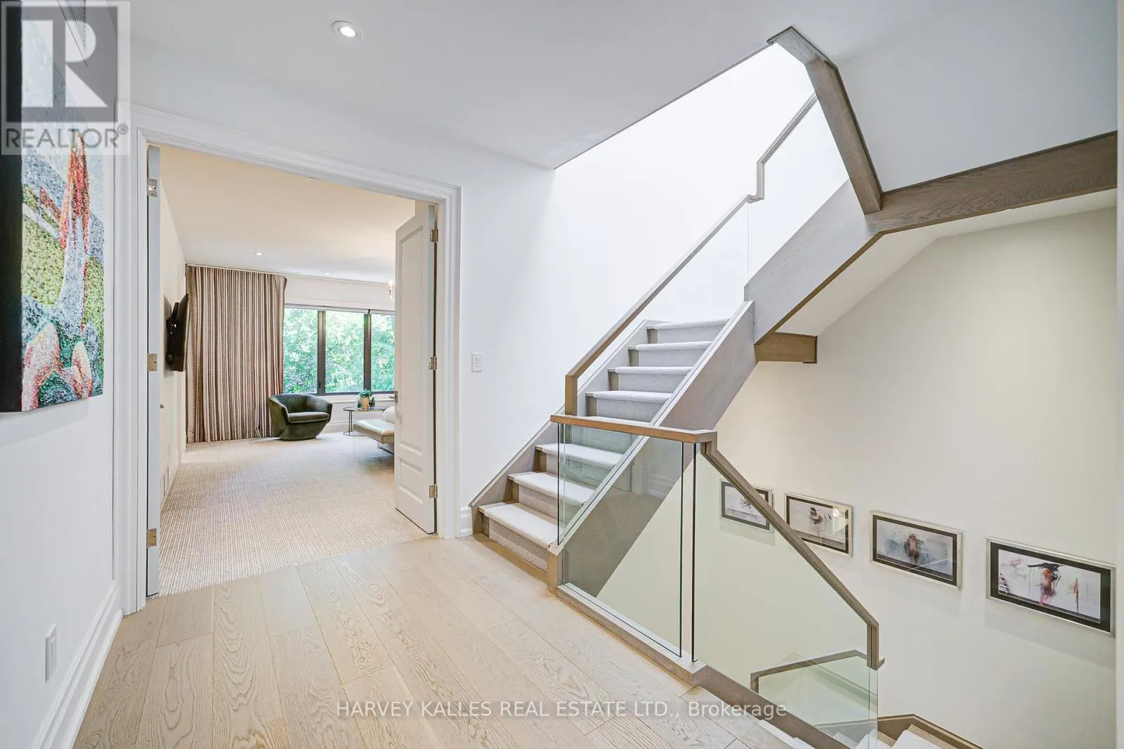 569 ARLINGTON AVENUE