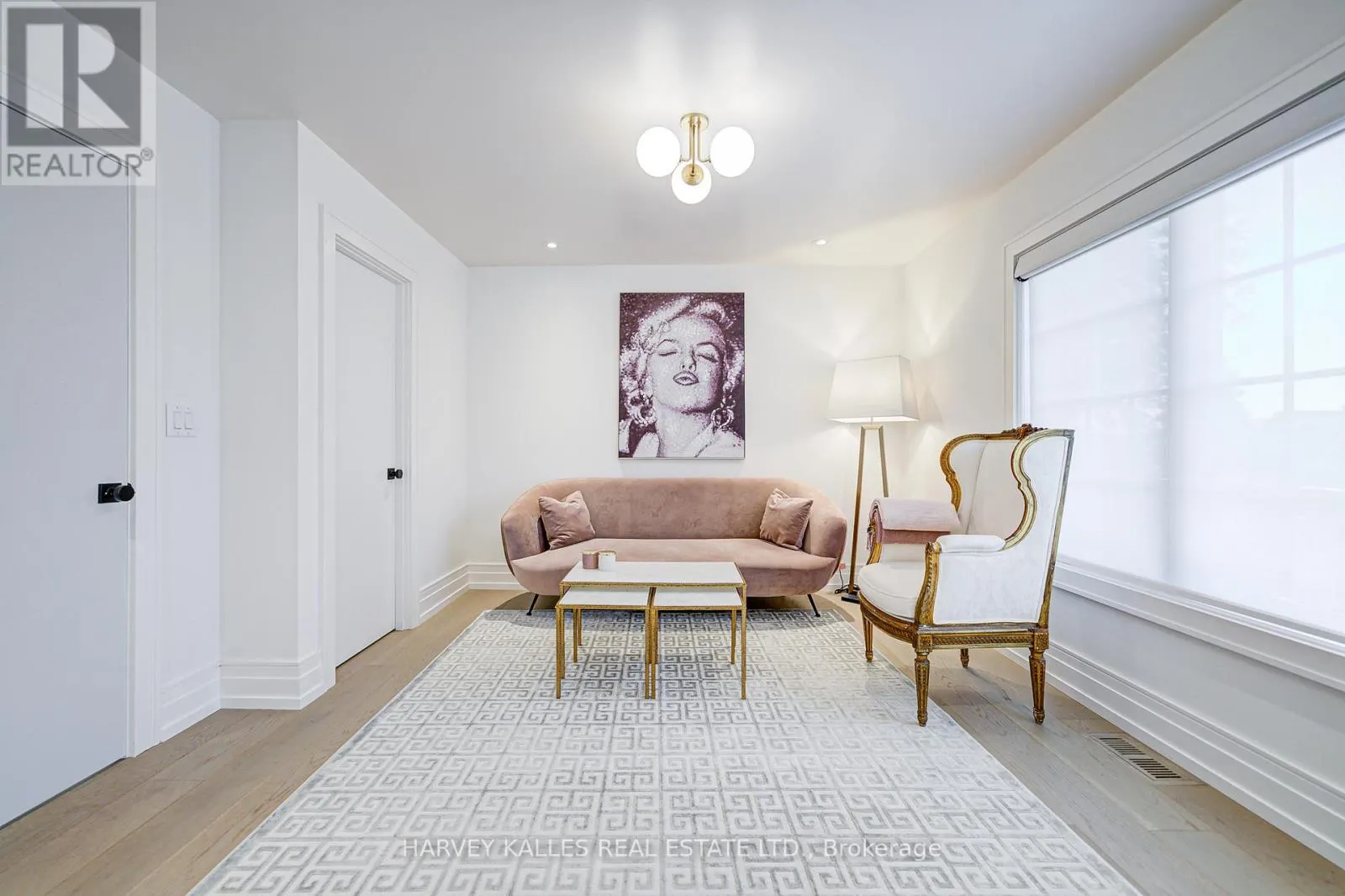 569 ARLINGTON AVENUE