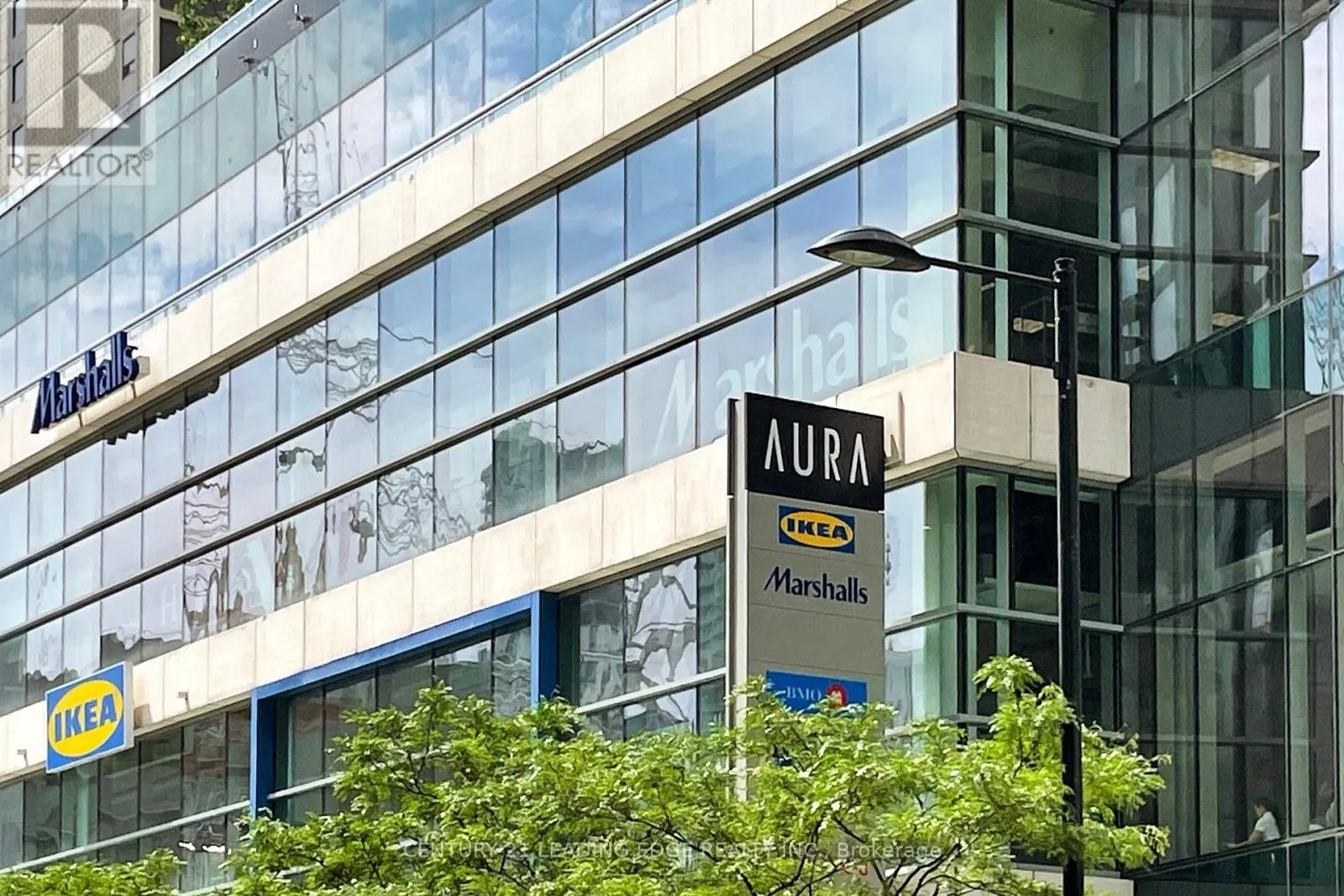 1904 - 386 YONGE STREET