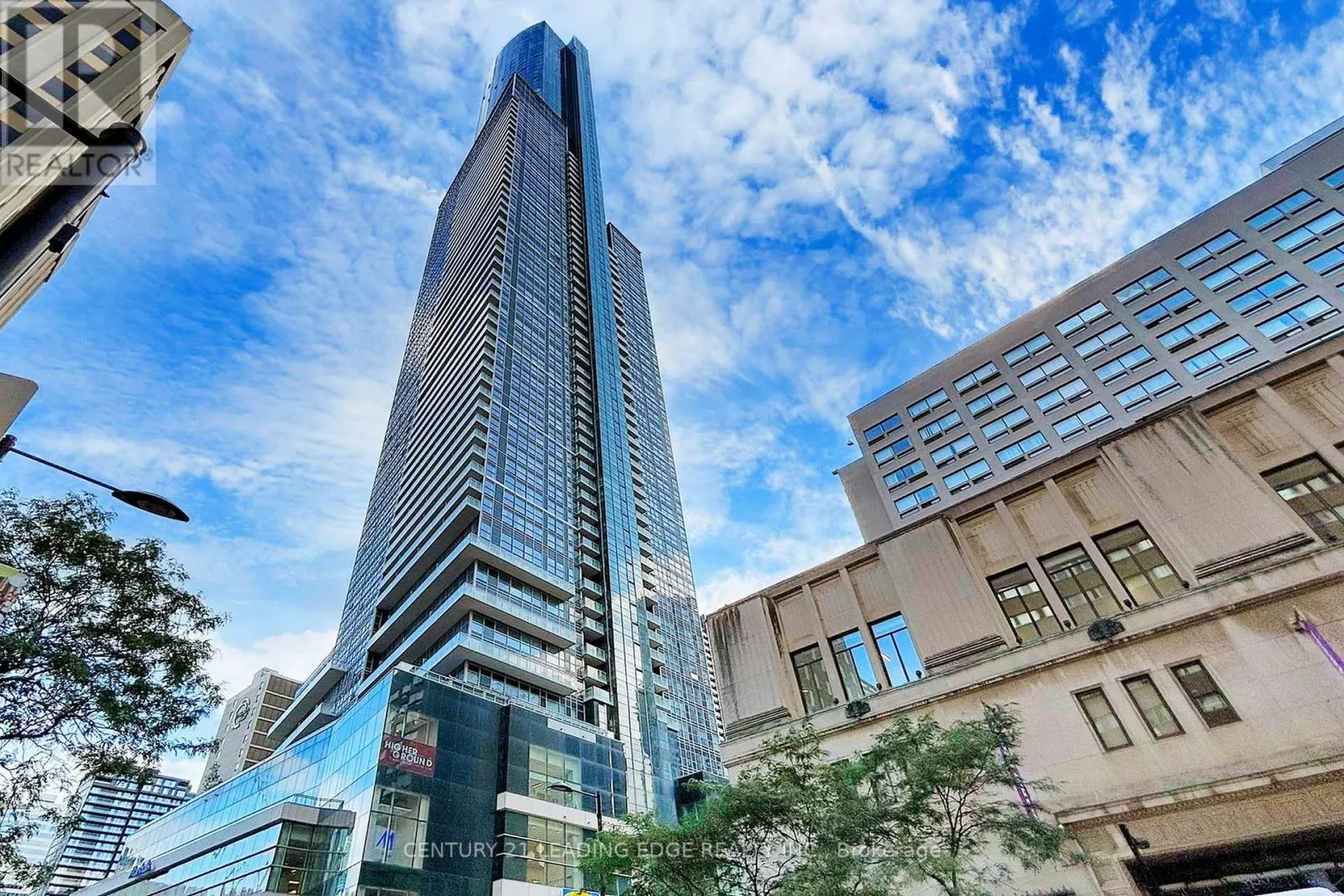 1904 - 386 YONGE STREET
