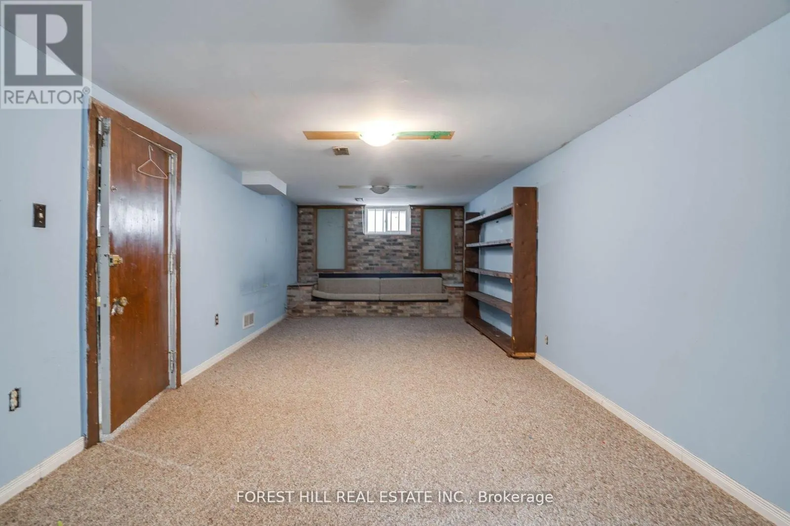 160 PLEASANT AVENUE