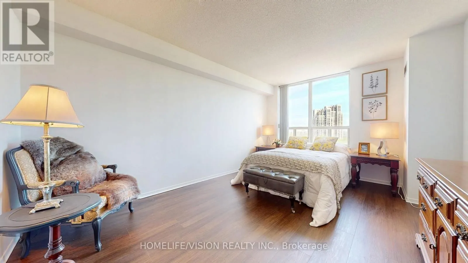 1706 - 205 WYNFORD DRIVE