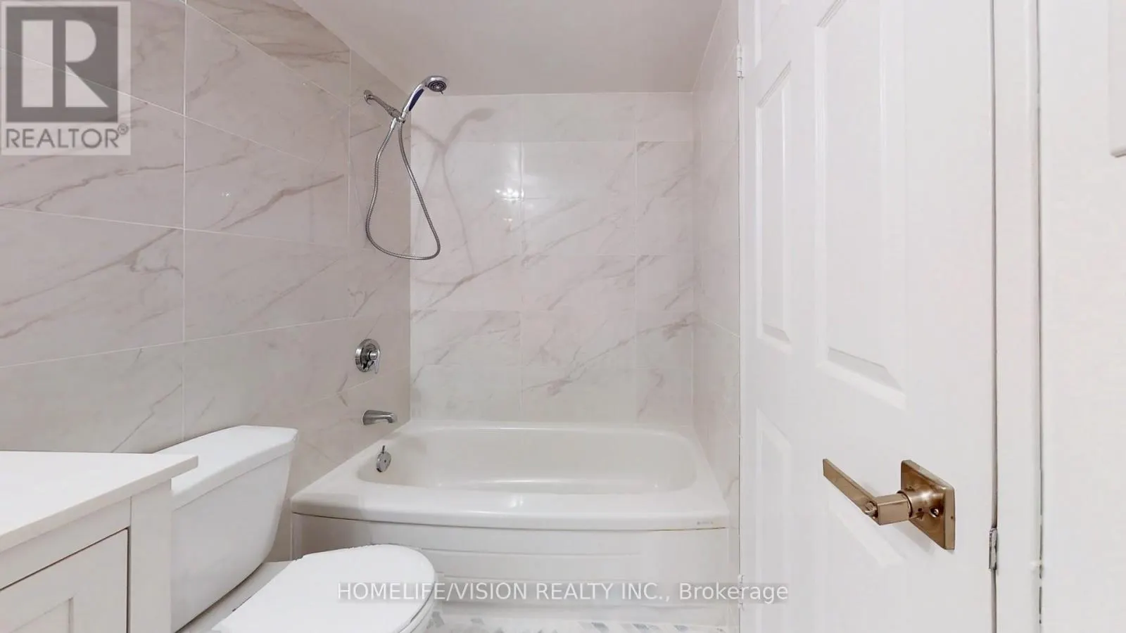 1706 - 205 WYNFORD DRIVE