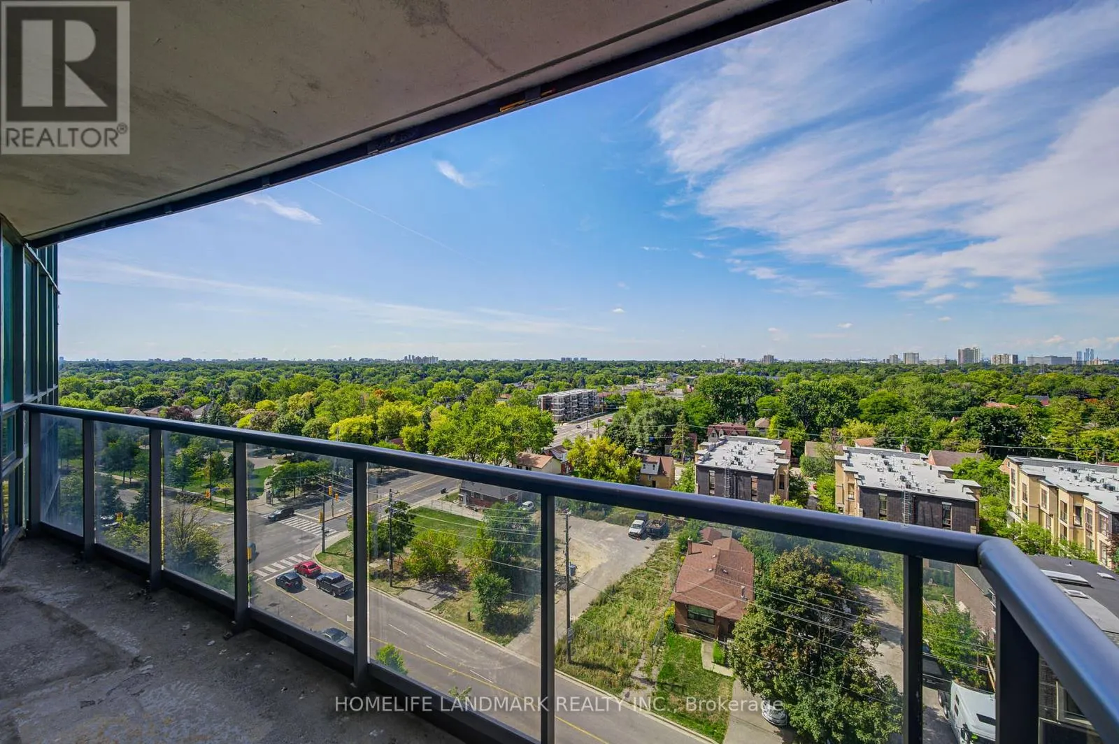 1011 - 15 GREENVIEW AVENUE