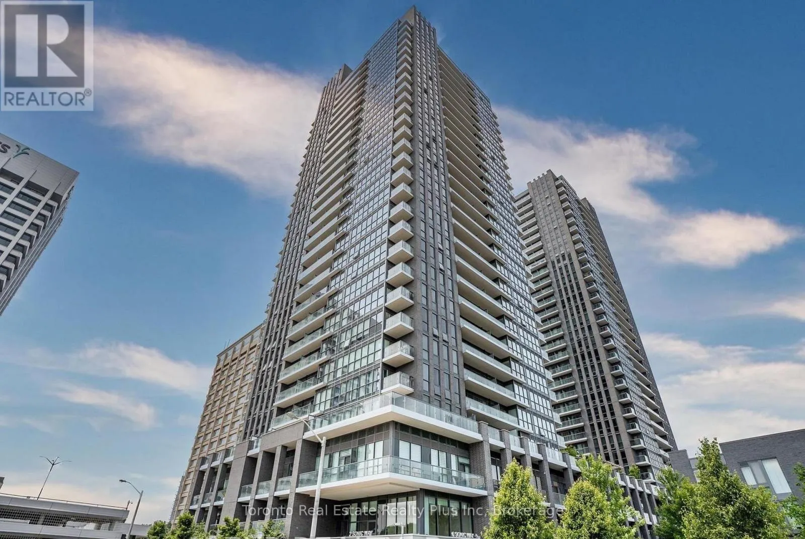 1705 - 2 SONIC WAY