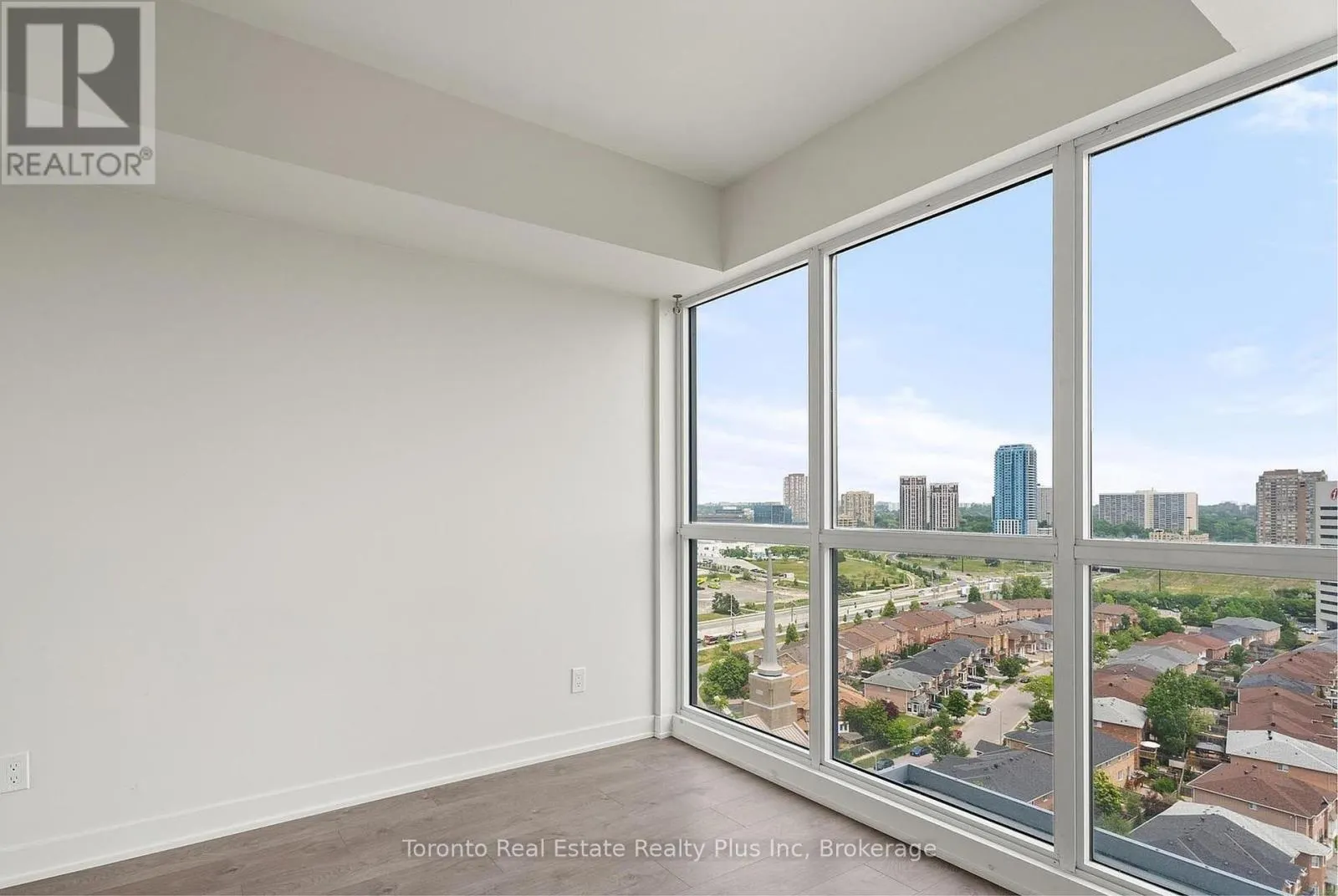 1705 - 2 SONIC WAY