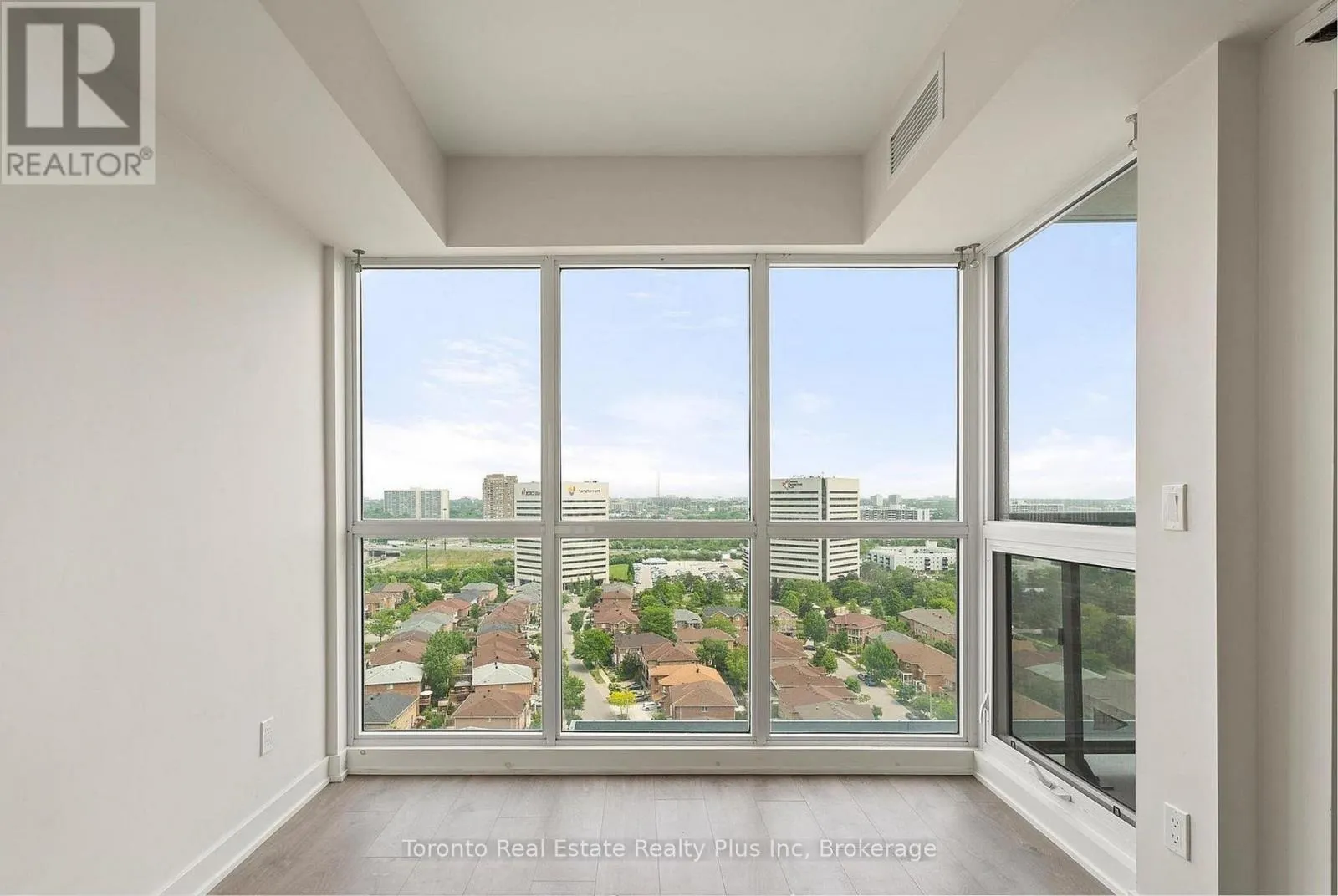 1705 - 2 SONIC WAY