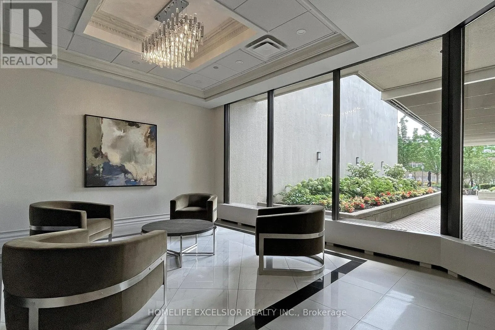 1801 - 5460 YONGE STREET
