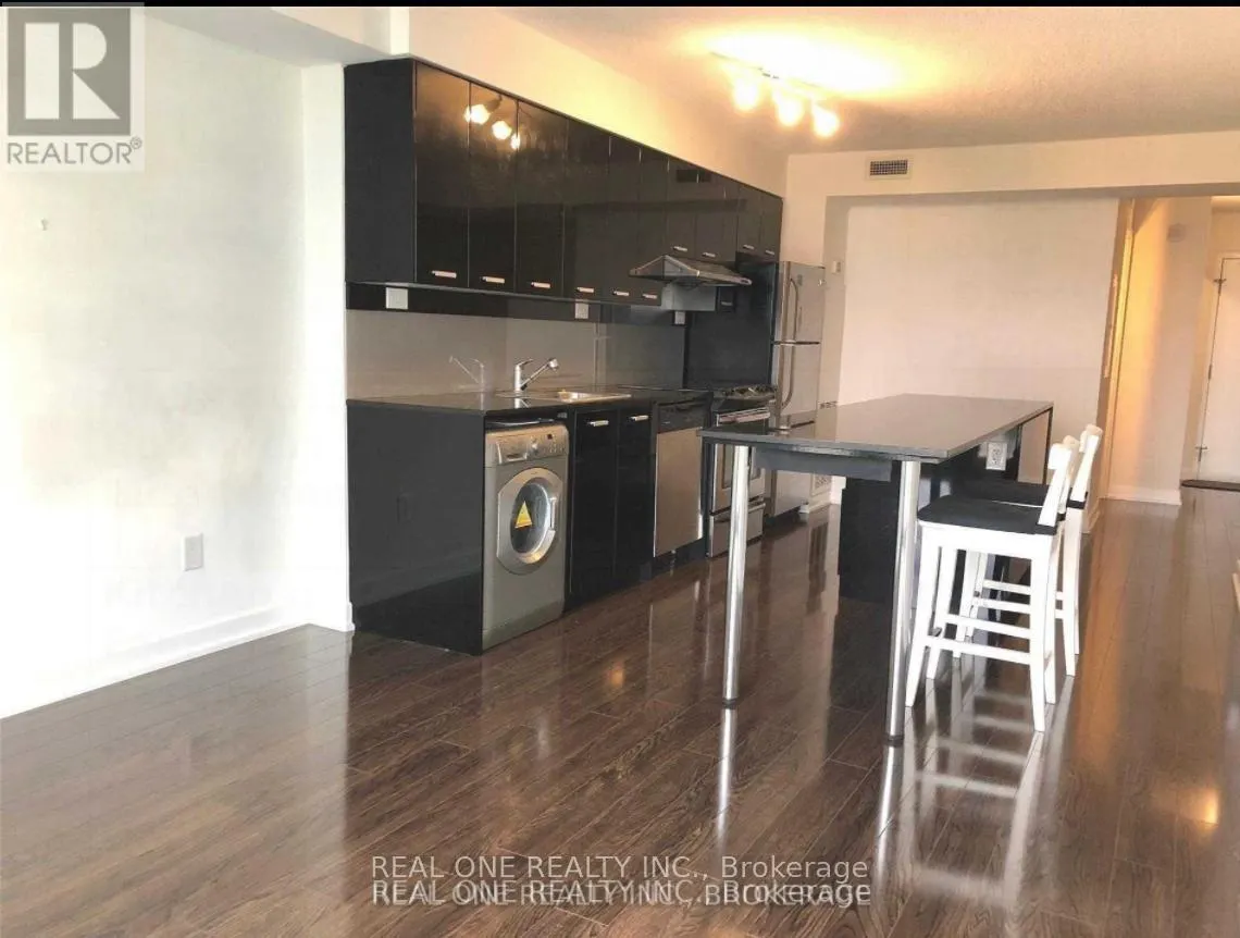 1020 - 19 SINGER COURT