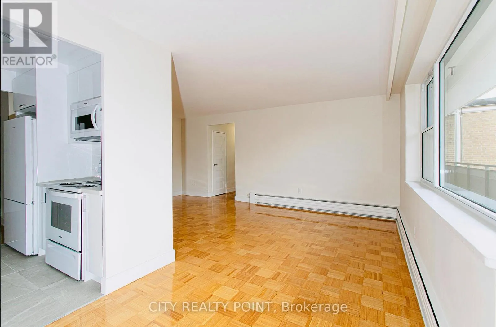 408 - 2 GRANDSTAND PLACE