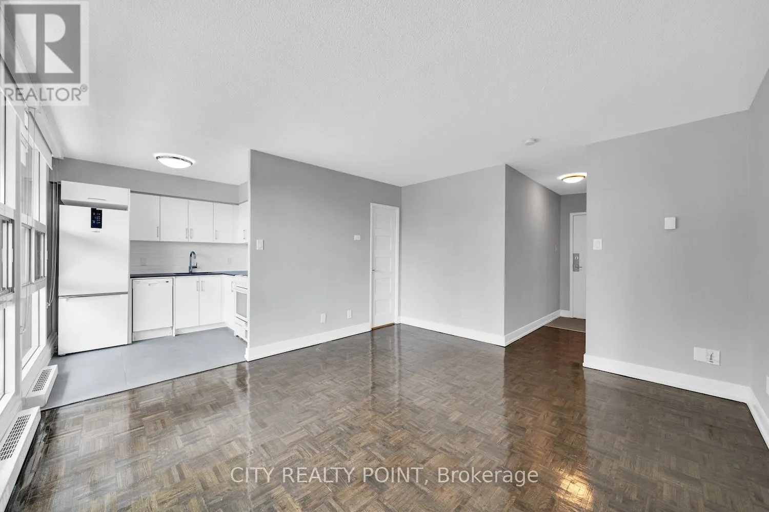 2513 - 33 ISABELLA STREET