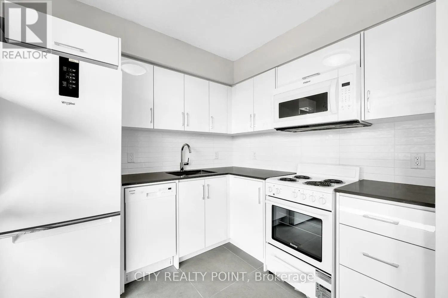 2513 - 33 ISABELLA STREET