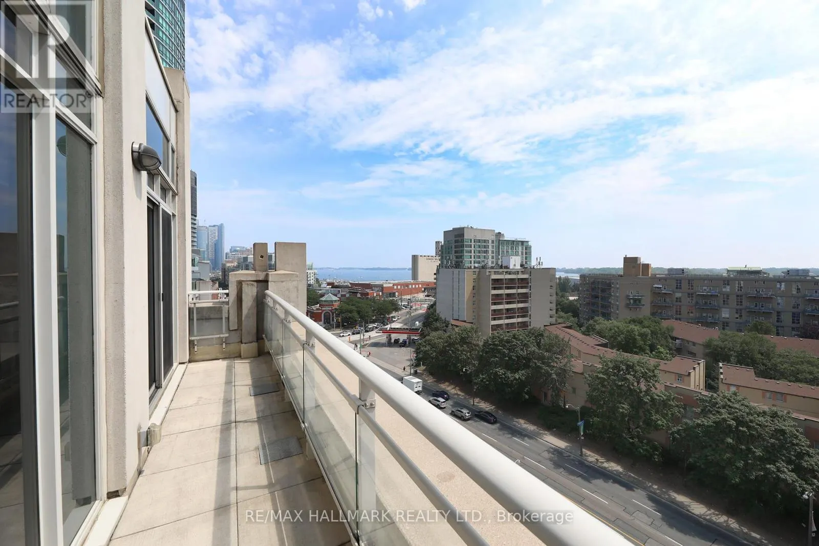 1014 - 21 GRAND MAGAZINE STREET