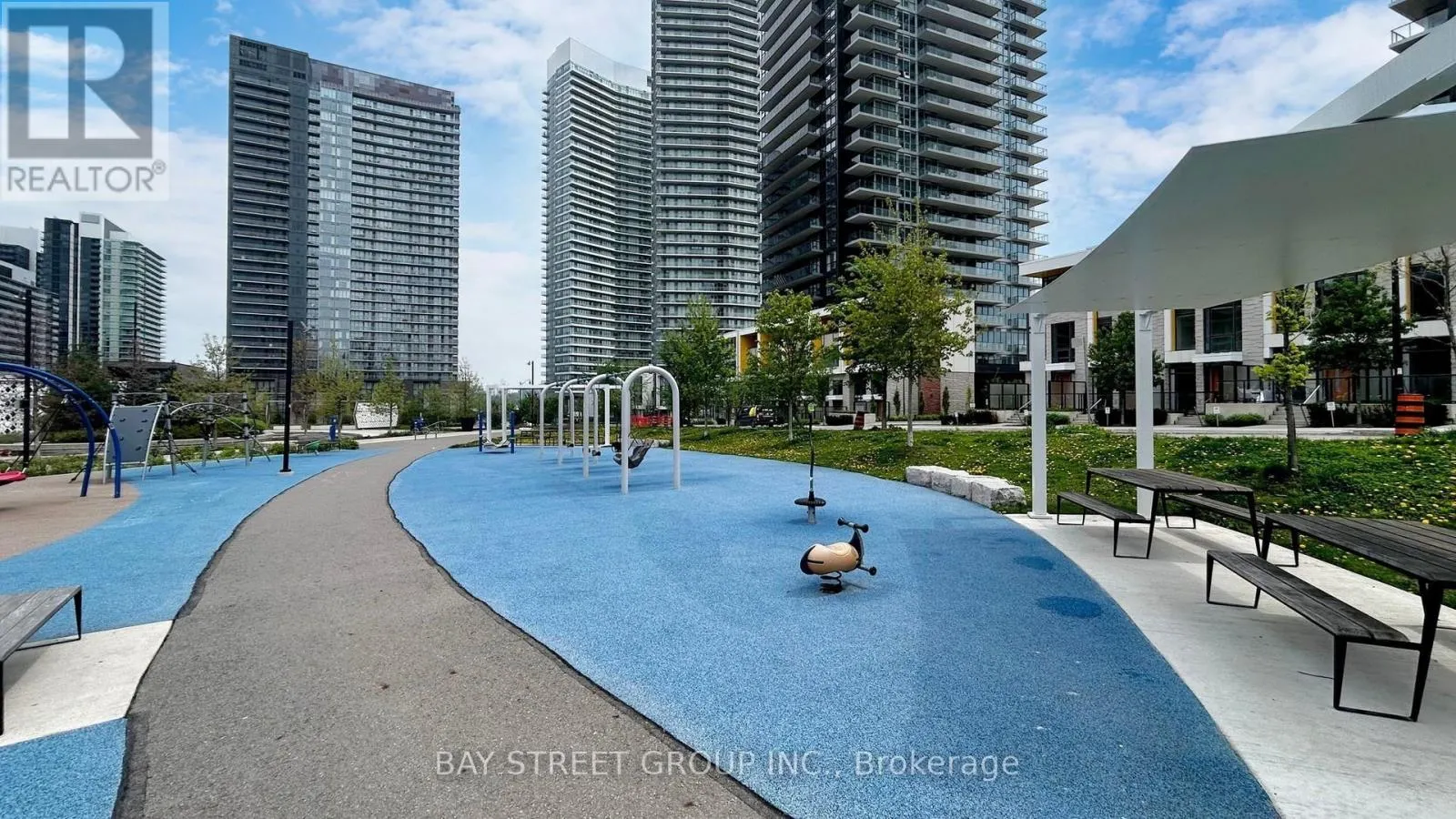 1507 - 27 MCMAHON DRIVE