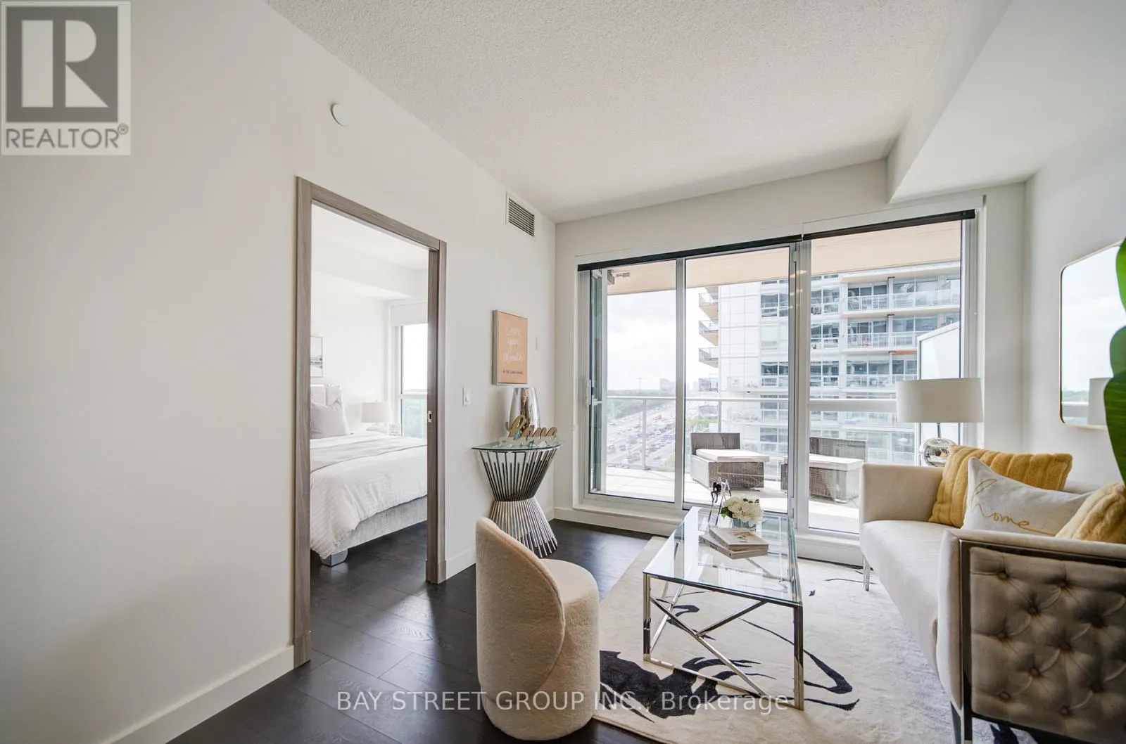 1507 - 27 MCMAHON DRIVE