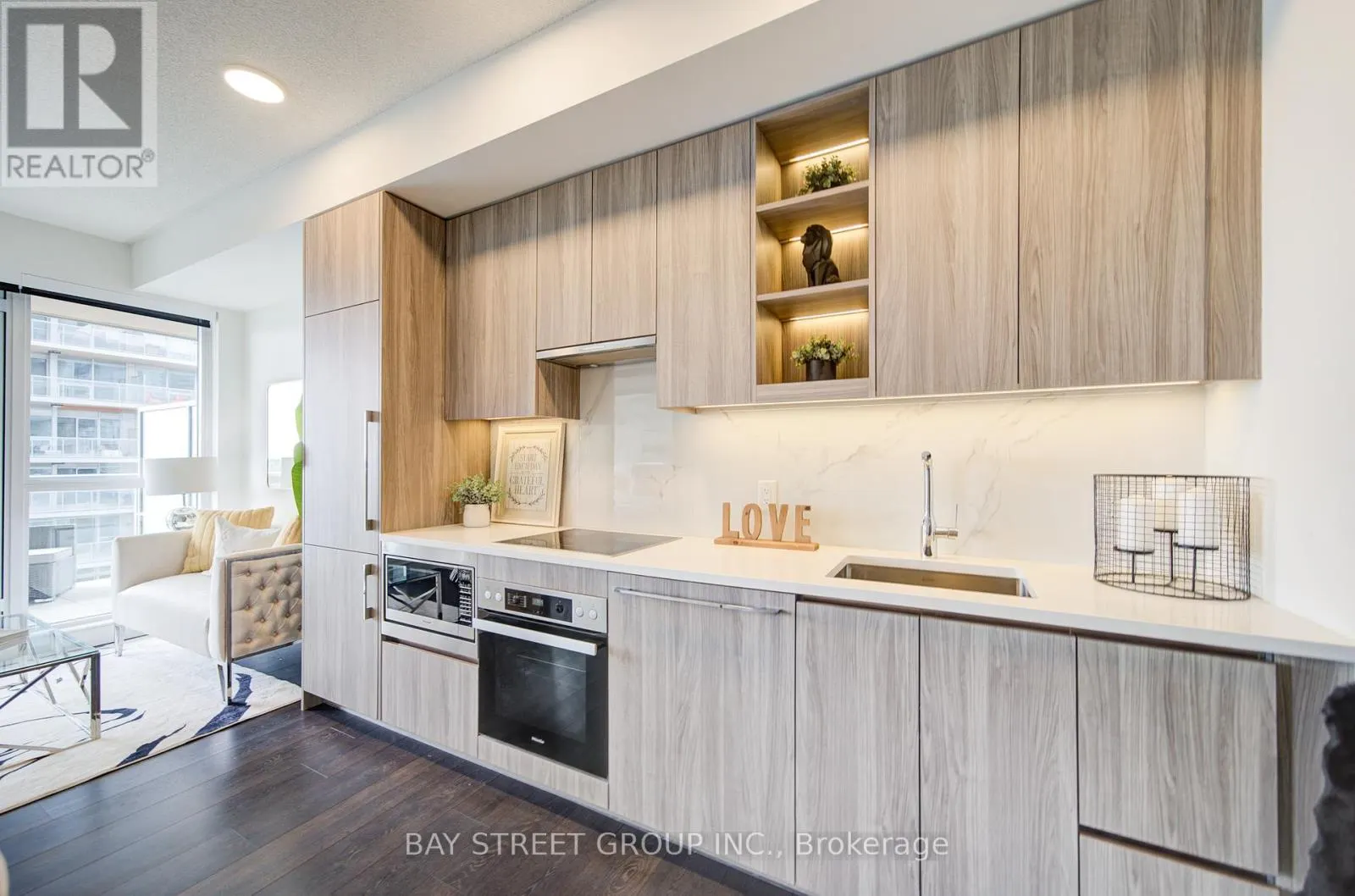 1507 - 27 MCMAHON DRIVE