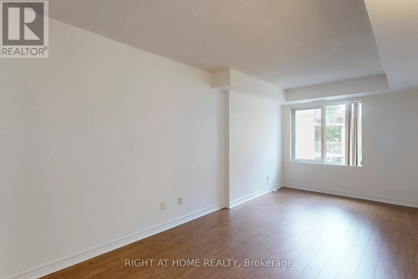 310 - 211 RANDOLPH ROAD