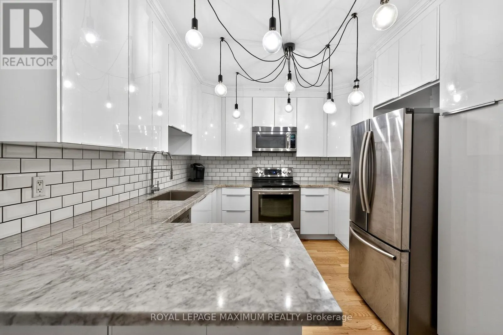 UNIT 2 - 263 BROCK AVENUE