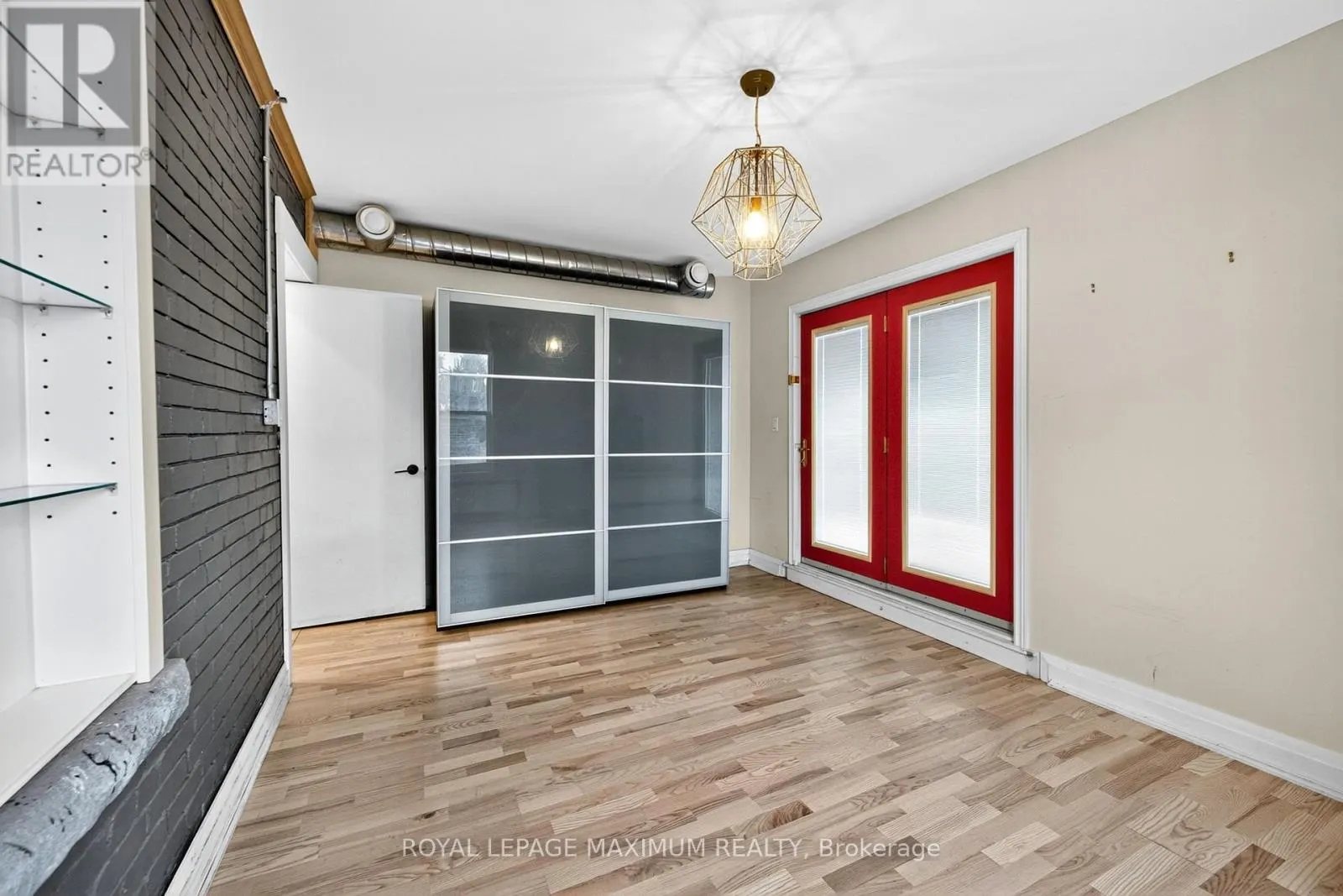 UNIT 2 - 263 BROCK AVENUE