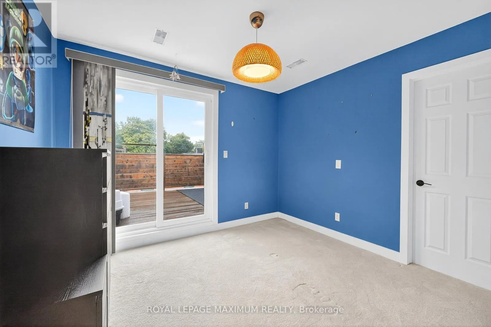 UNIT 2 - 263 BROCK AVENUE