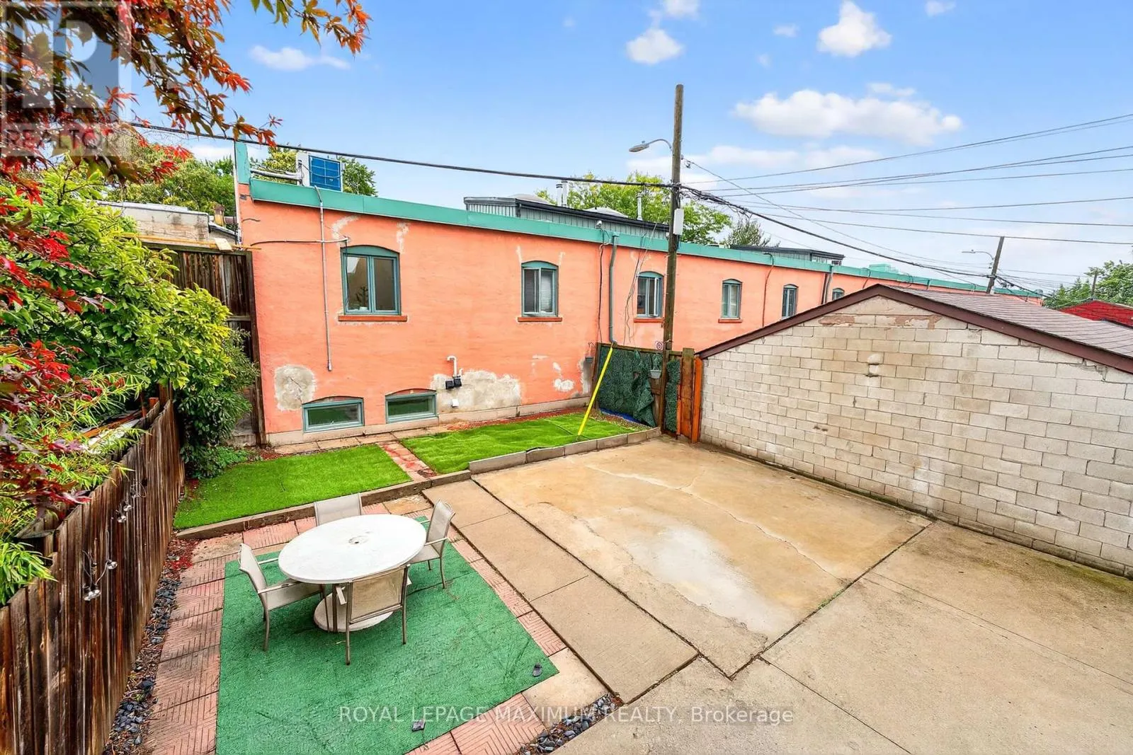 UNIT 2 - 263 BROCK AVENUE