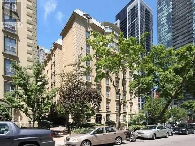 310 - 88 CHARLES STREET E