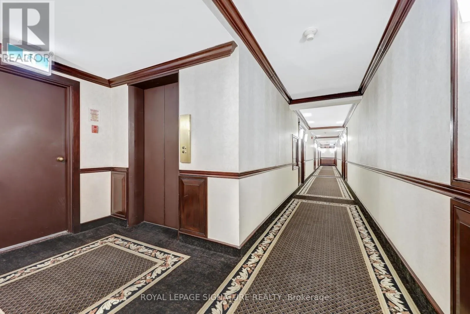 310 - 88 CHARLES STREET E