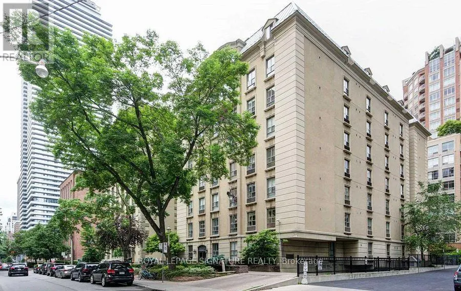 310 - 88 CHARLES STREET E