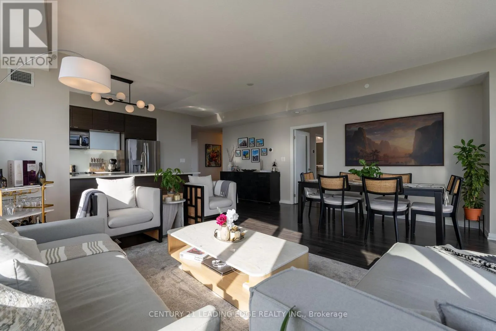 2305 - 62 FOREST MANOR ROAD