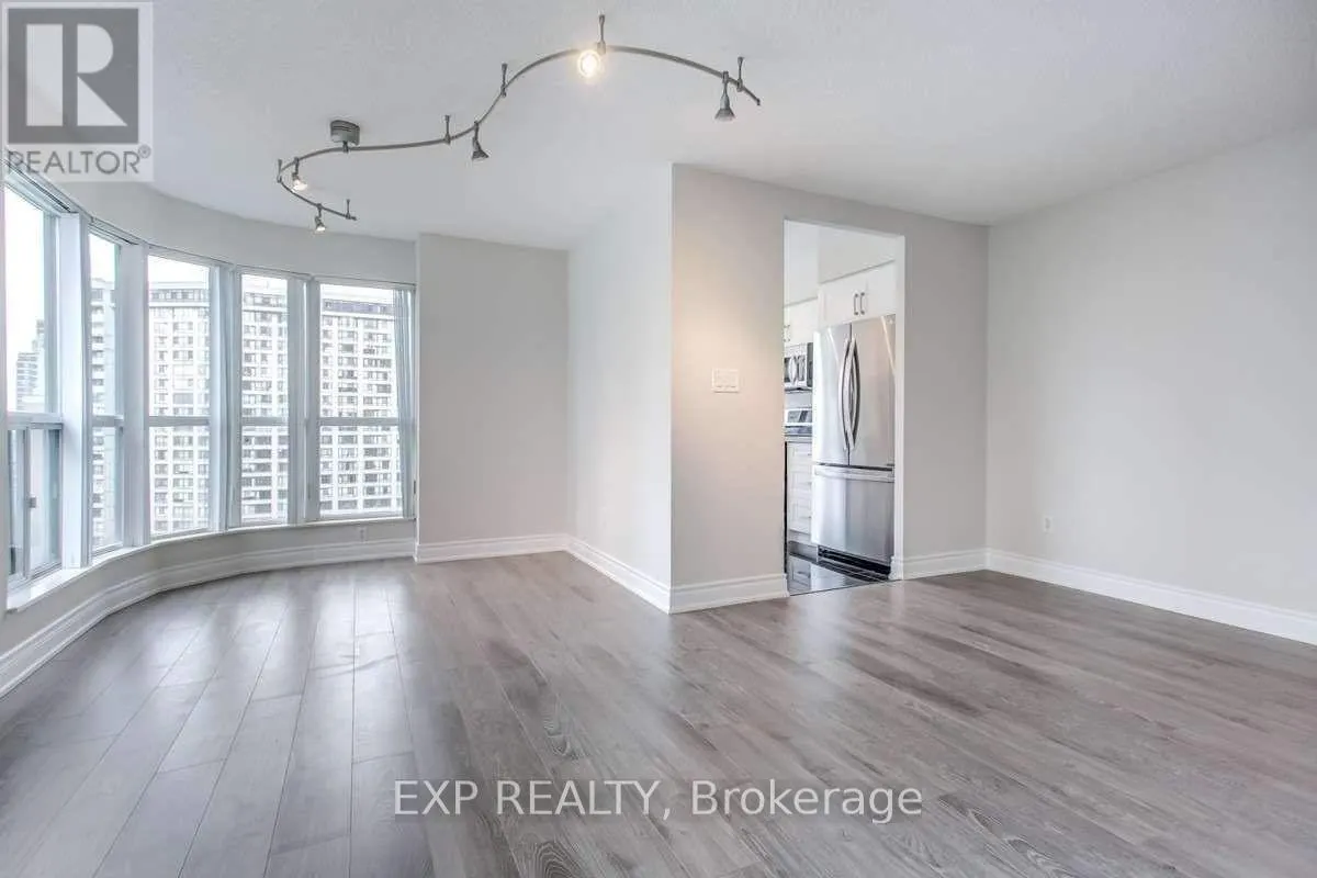 1202 - 23 LORRAINE DRIVE